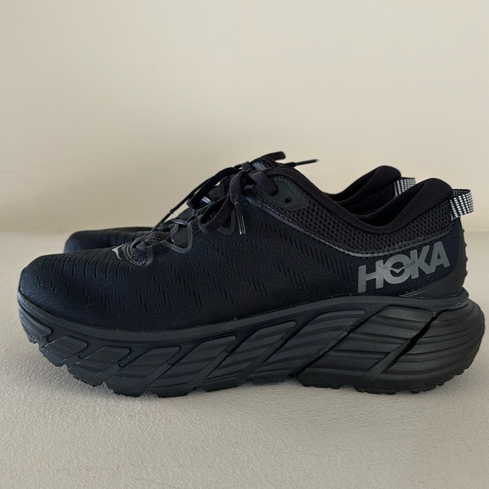 Hoka One One Gaviota 3 Women’s SZ 9.5B